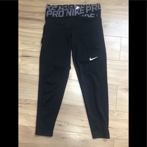 Under Armour Pants - Nike Pro Dri Fit Leggings Under Armour Pants - Nike Pro Dri Fit Leggings